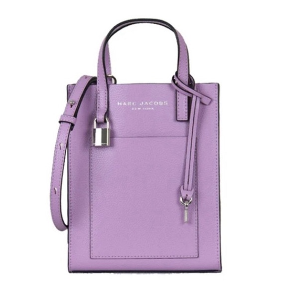 Marc Jacobs Handbags - NEW✨Marc Jacobs Crossbody Bag